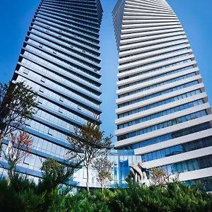 5* מלון Pullman Axis Towers