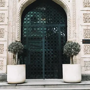 5* Otel Qarvasla